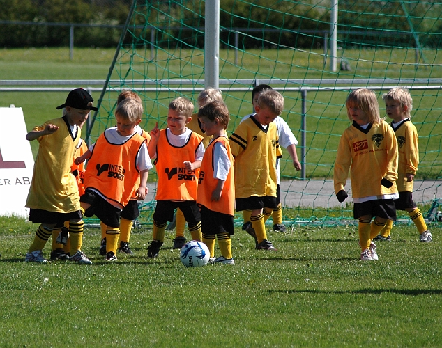 2006-06-10 (14).JPG - Fotbollsskolan Pojkar